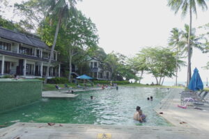 Kolam renang 2 di Turi Beach Resort